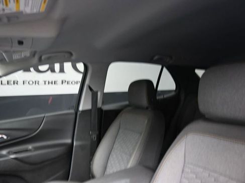 Used 2019 Chevrolet Equinox LT image 17