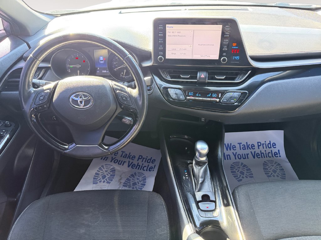Used 2019 Toyota C-HR XLE FWD image 10