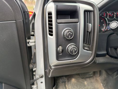 Used 2015 GMC Sierra 1500 SLE w/ SLE Value Package image 14