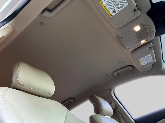 Used 2019 Lincoln Nautilus FWD image 28