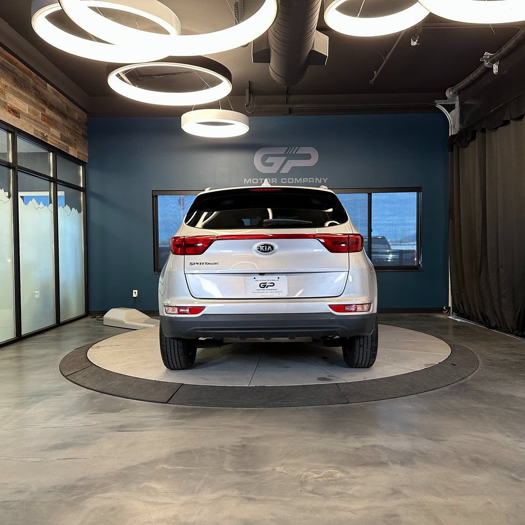 Used 2019 Kia Sportage LX w/ LX Popular Package AWD/4WD image 4