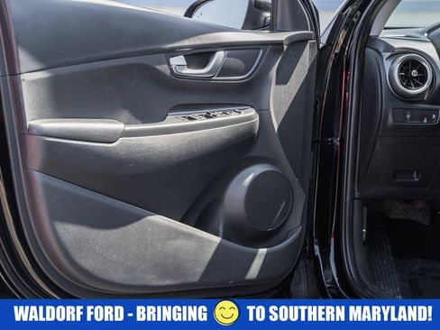 Used 2023 Hyundai Kona SEL FWD image 33