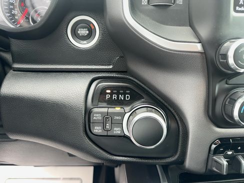 Used 2020 RAM 1500 Big Horn AWD/4WD image 20