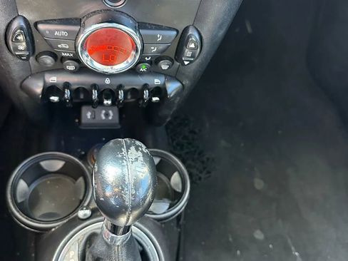 Used 2013 MINI Cooper Hardtop image 16