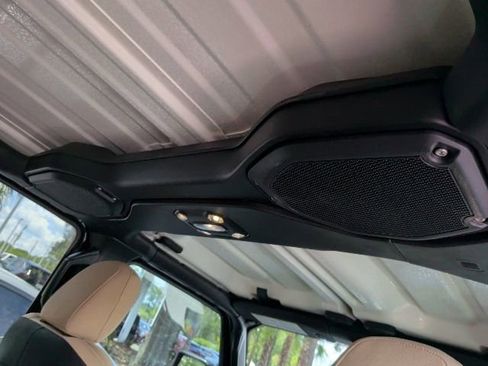 Used 2021 Jeep Wrangler Unlimited Sport AWD/4WD image 20