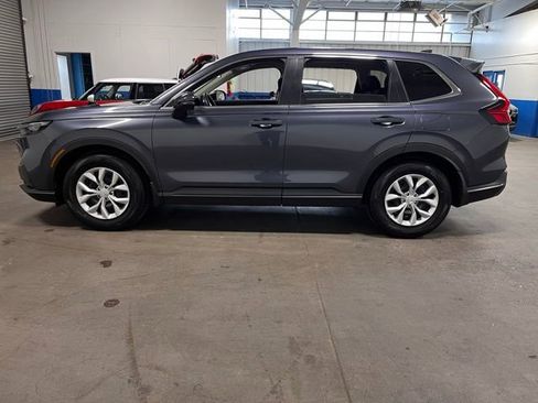 Used 2025 Honda CR-V LX image 6