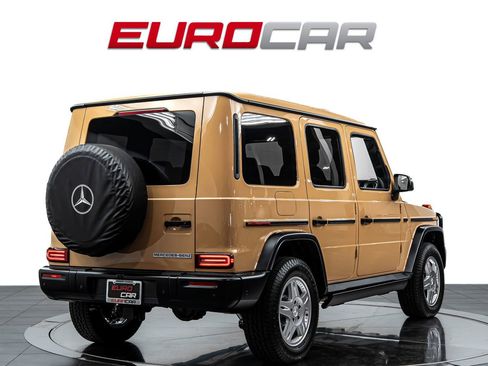 Used 2025 Mercedes-Benz G 550 image 5