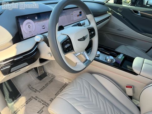 Used 2025 Genesis G80 3.5T Sport image 11