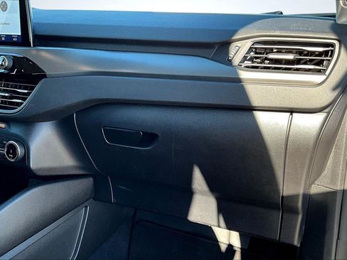 Used 2023 Ford Escape Active image 17