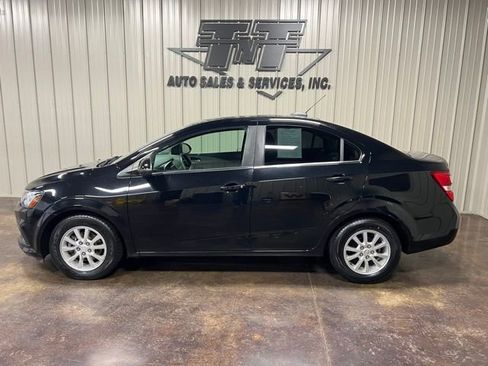 Used 2020 Chevrolet Sonic LT image 3