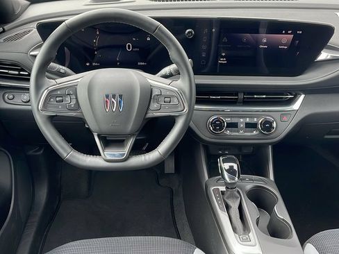 Used 2026 Buick Envista Preferred w/ Convenience I Package FWD image 15