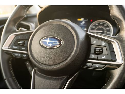 Used 2024 Subaru Forester Premium AWD/4WD image 32