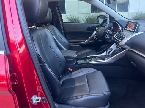 Used 2019 Mitsubishi Eclipse Cross SEL image 21