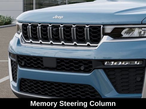 New 2026 Jeep Grand Cherokee L Limited w/ Luxury Tech Group II RWD image 11