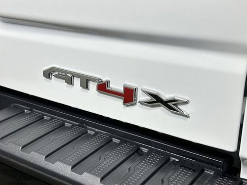 New 2026 GMC Sierra 1500 AT4X AWD/4WD image 32