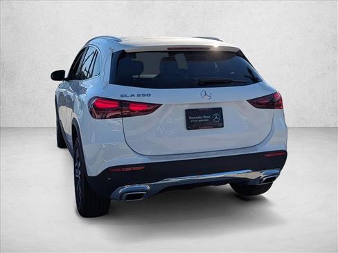Used 2026 Mercedes-Benz GLA 250 image 8