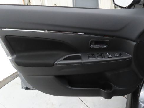 New 2026 Mitsubishi Outlander Sport ES image 9