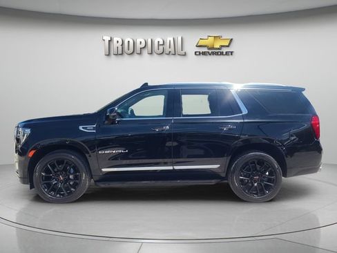 Used 2023 GMC Yukon Denali AWD/4WD image 1
