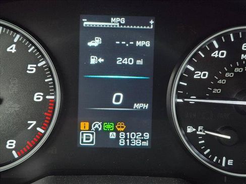 Used 2022 Subaru Outback Limited AWD/4WD image 9