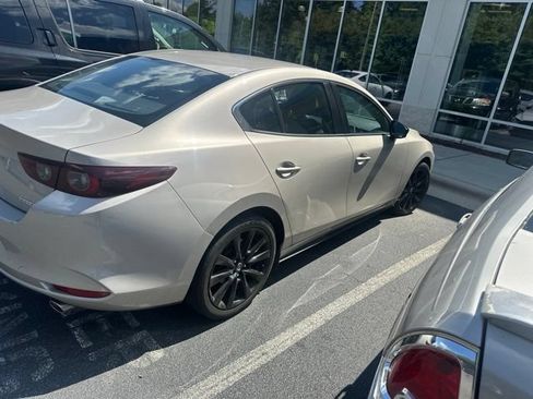 Used 2025 MAZDA MAZDA3 s FWD image 4