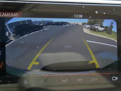Used 2021 Land Rover Range Rover AWD/4WD image 30