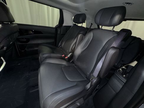 New 2026 Kia Carnival SX Prestige image 28