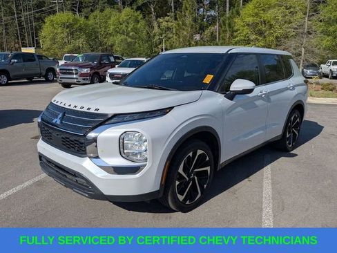 Used 2022 Mitsubishi Outlander ES image 8