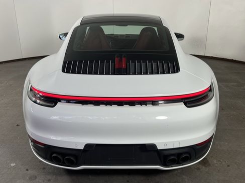 Certified 2022 Porsche 911 Carrera 4S image 6