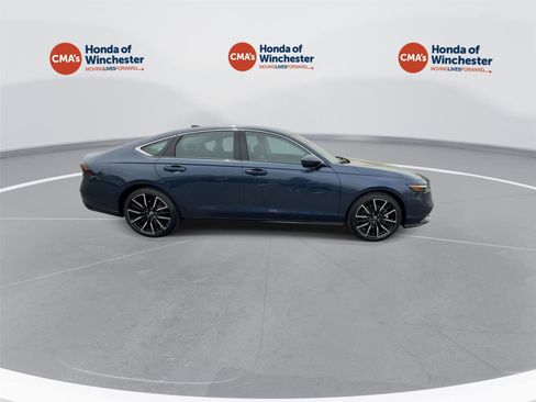 New 2026 Honda Accord Touring image 9