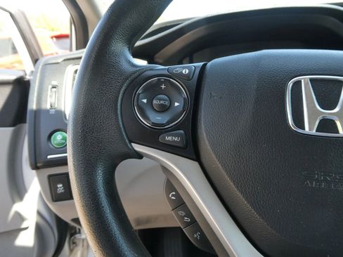 Used 2014 Honda Civic LX image 16