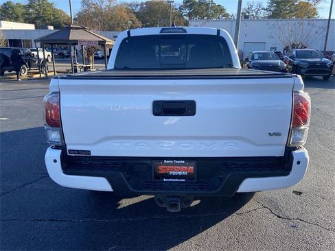 Certified 2022 Toyota Tacoma TRD Sport w/ TRD Premium Sport Package image 16