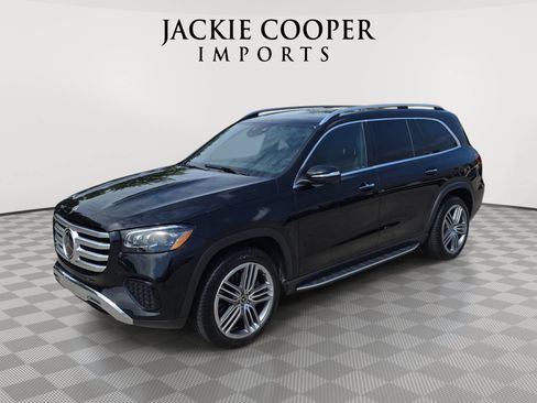 Certified 2025 Mercedes-Benz GLS 450 4MATIC image 1