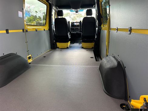 New 2025 Mercedes-Benz Sprinter 2500 image 16