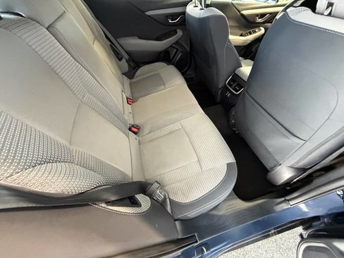Used 2024 Subaru Outback Premium image 21