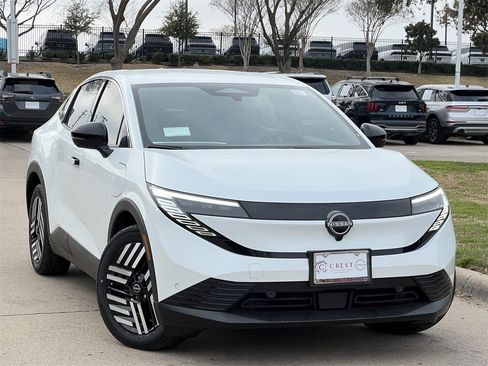 New 2026 Nissan Leaf SV+ image 2