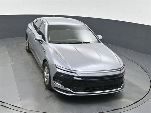 Used 2025 Hyundai Sonata SE image 36