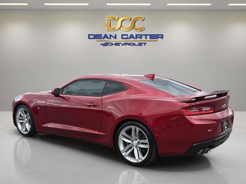 Used 2018 Chevrolet Camaro SS RWD image 3