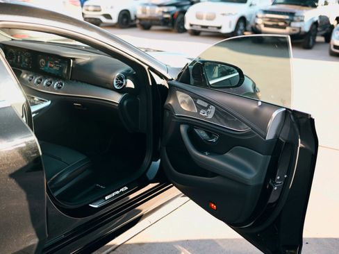 Used 2019 Mercedes-Benz AMG GT 63 image 17