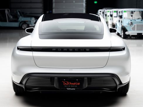 Used 2023 Porsche Taycan image 26