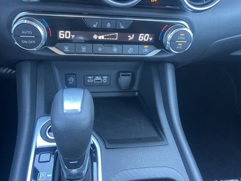 Used 2025 Nissan Sentra SV w/ All-Weather Package image 18