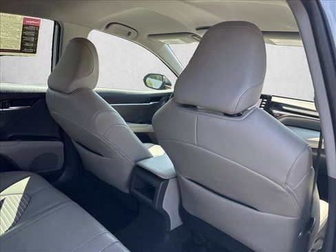 Used 2023 Toyota Camry SE FWD image 26