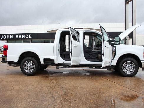 New 2026 Ford F350 Lariat image 37