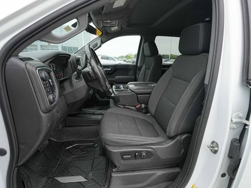 Used 2021 Chevrolet Silverado 1500 LT AWD/4WD image 17