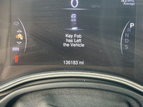 Used 2015 Jeep Grand Cherokee Limited image 11
