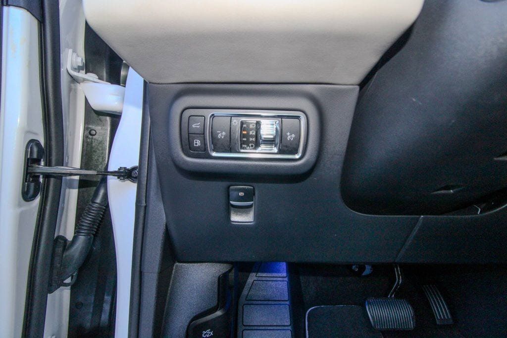 Used 2024 Lincoln Nautilus Premier w/ Equipment Group 102A AWD/4WD image 20