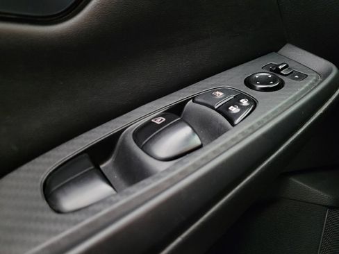 Used 2022 Nissan Sentra SV FWD image 27