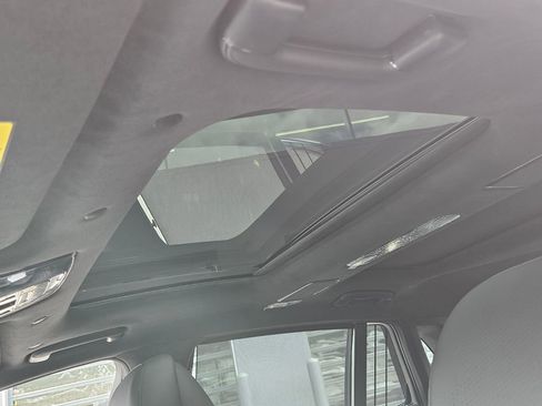 New 2026 Genesis G90 3.5T Prestige image 5