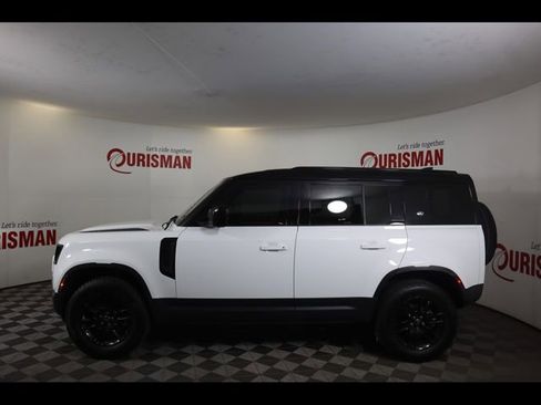 Used 2024 Land Rover Defender 110 S AWD/4WD image 7