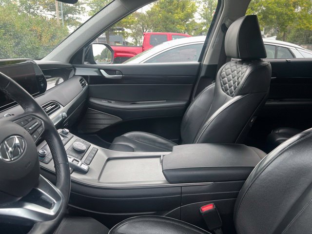 Used 2021 Hyundai Palisade Limited AWD/4WD image 2