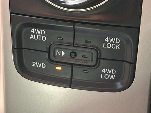 Used 2017 RAM 1500 Big Horn AWD/4WD image 26